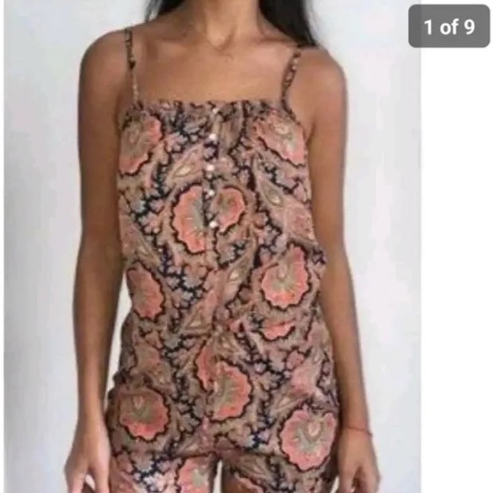 Francesca’s Summer romper adjustable straps decorative buttons on front size M